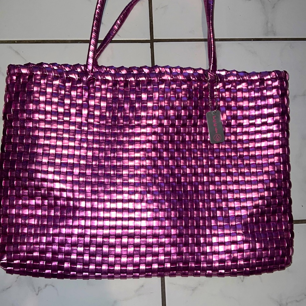 New reef 🪸 basket weave bag